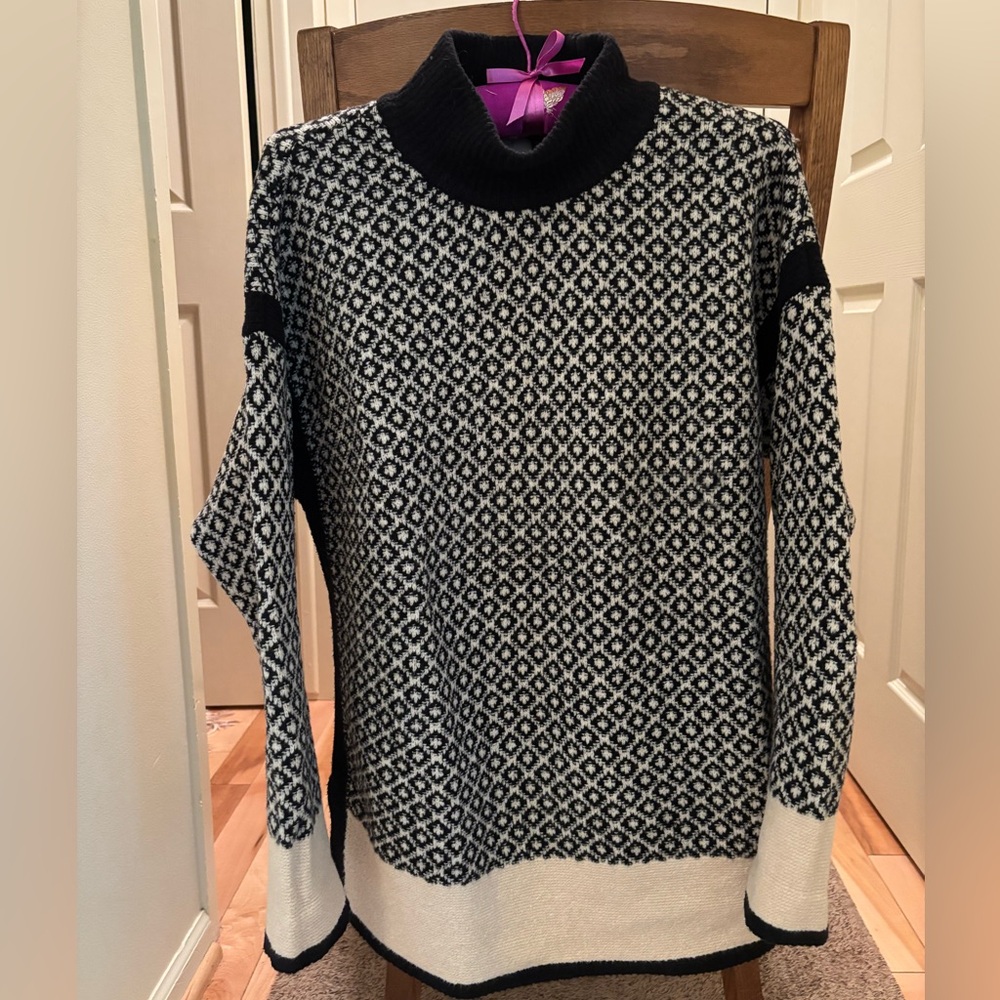 J. Jill Black and White Geometric Mockneck Sweater